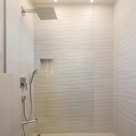 Beachfront Ines With Pool Kaštela