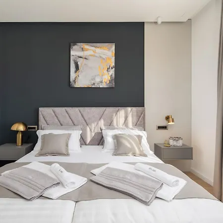 Beachfront Ines With Pool Kastela