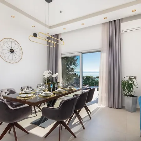 Villa Beachfront Ines With Pool Kastela