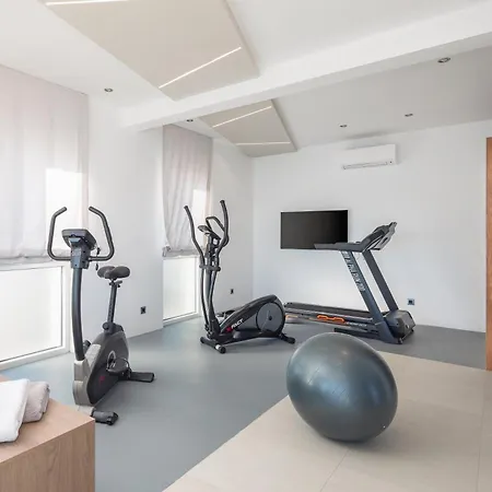 Beachfront Ines With Pool Villa