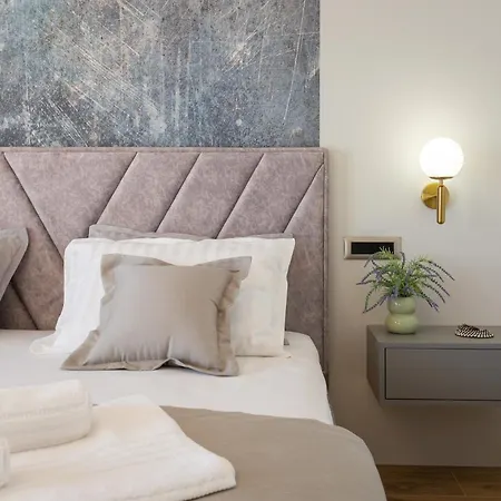 Beachfront Ines With Pool Villa Kastela