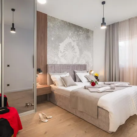 Villa Beachfront Ines With Pool *