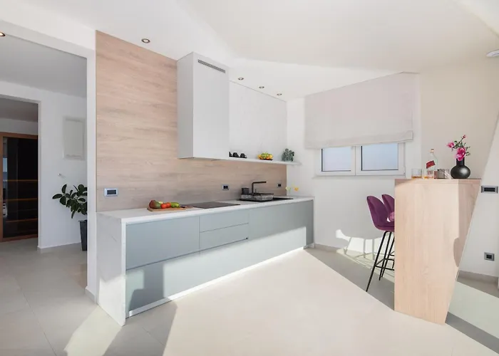 Beachfront Ines With Pool Villa *