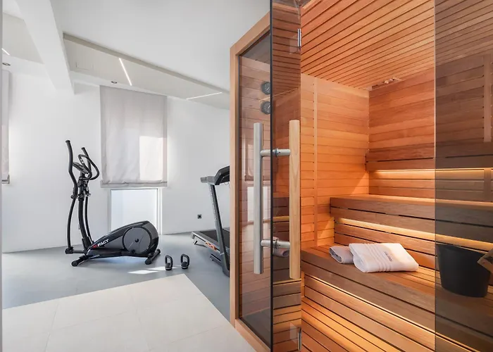 Beachfront Ines With Pool Villa