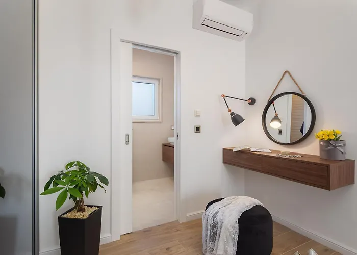 Beachfront Ines With Pool