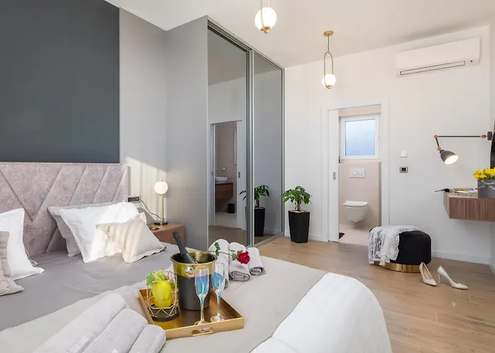 Beachfront Ines With Pool Villa