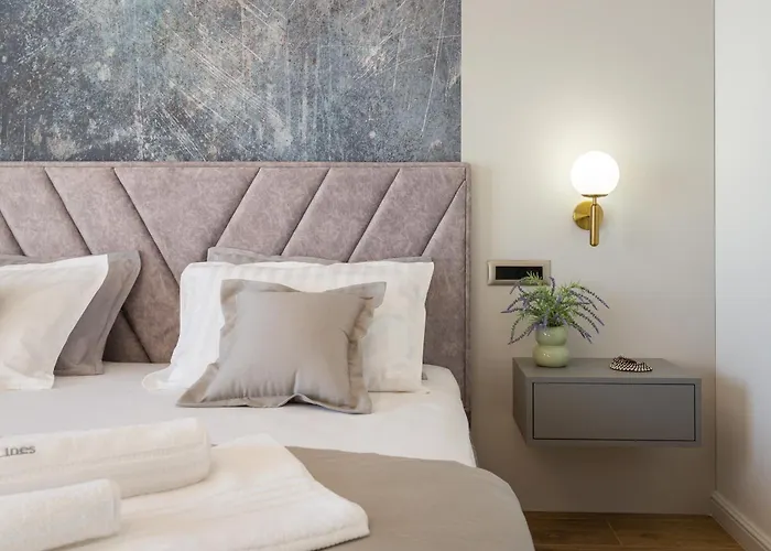 Beachfront Ines With Pool Villa Kaštela